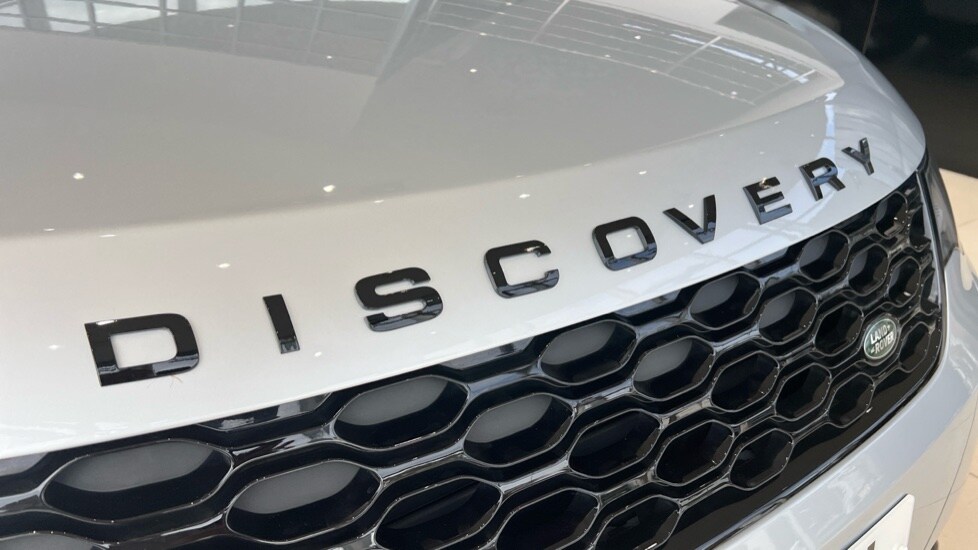 Used Land Rover Discovery 2024 for sale - 76297489: Photo 34