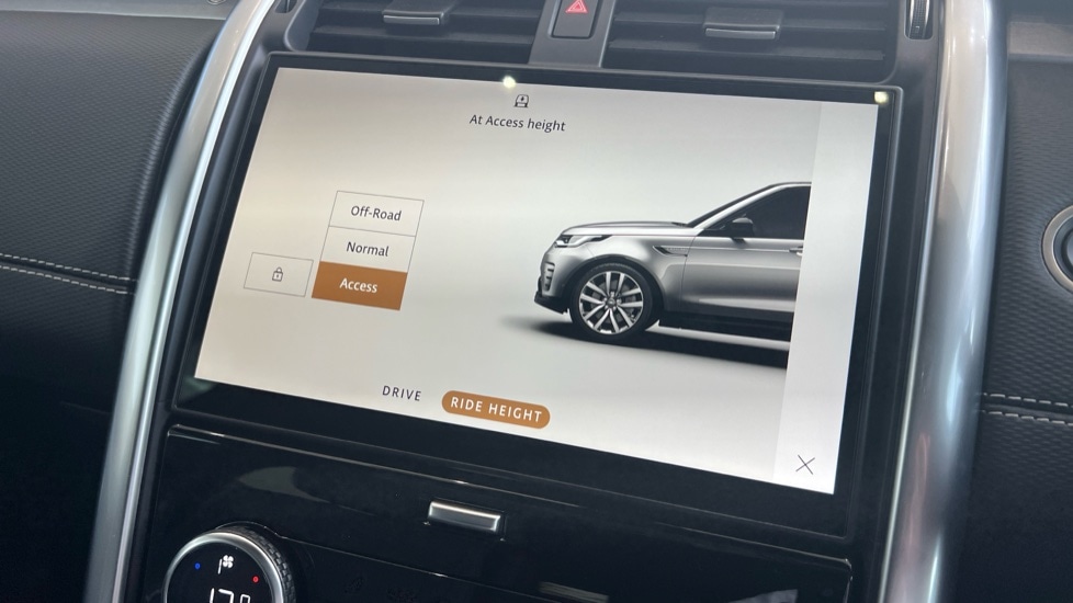 Used Land Rover Discovery 2024 for sale - 76297489: Photo 51