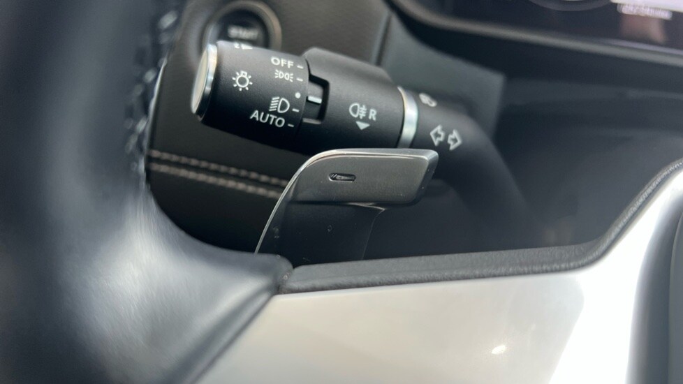 Used Land Rover Discovery 2024 for sale - 76297489: Photo 70