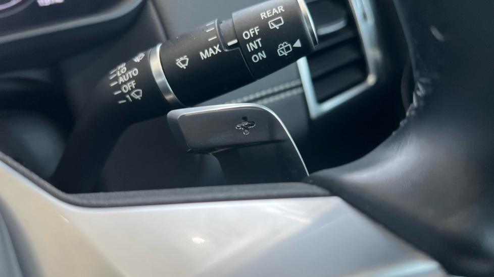 Used Land Rover Discovery 2024 for sale - 76297489: Photo 71