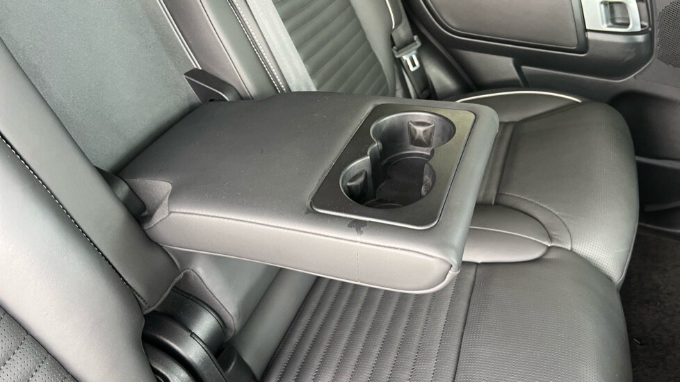 Used Land Rover Discovery 2024 for sale - 76297489: Photo 85