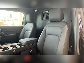 Used Land Rover Defender 2024 for sale - 75395497: Photo