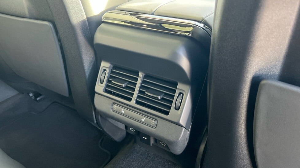 Used Land Rover Range Rover Evoque 2025 for sale - 76640320: Photo 18