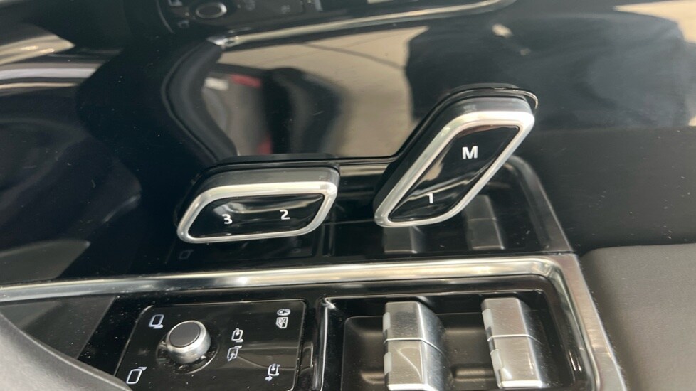 Vehicle 83