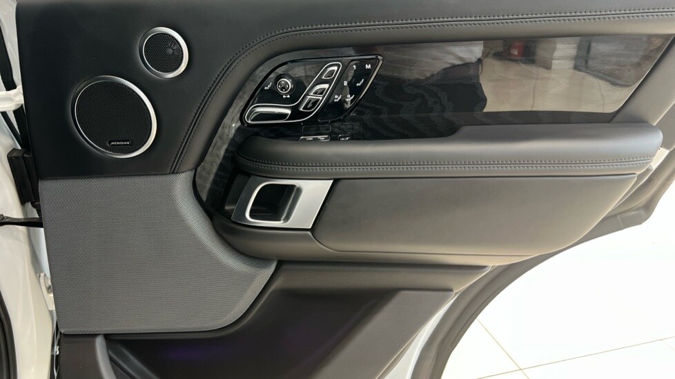 Used Land Rover Range Rover 2020 for sale - 77055651: Photo 79