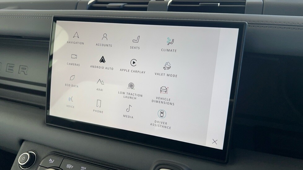 Used Land Rover Defender 2025 for sale - 76966597: Photo 56