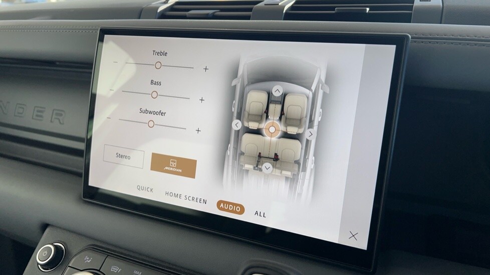 Used Land Rover Defender 2025 for sale - 76966597: Photo 60