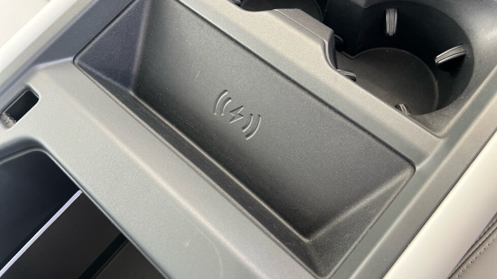 Used Land Rover Defender 2025 for sale - 76966597: Photo 66