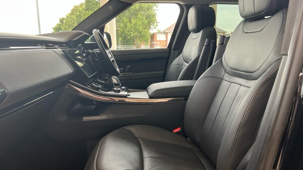 Used Land Rover Range Rover Sport 2023 for sale - 75565574: Photo 3
