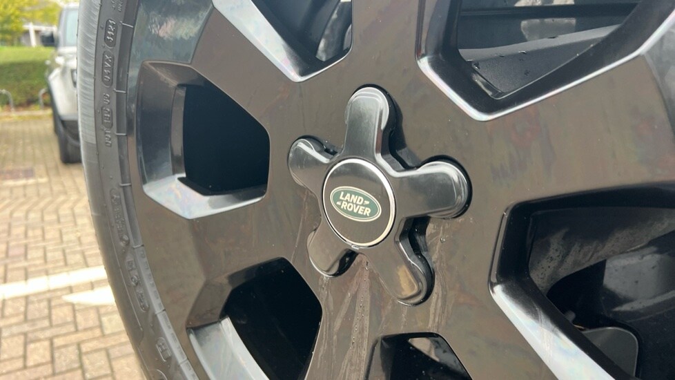 Used Land Rover Defender 2024 for sale - 76161450: Photo 43