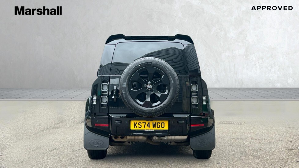 Used Land Rover Defender 2024 for sale - 76161450: Photo 6