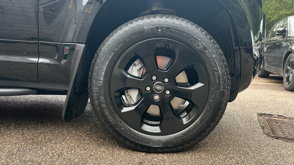 Used Land Rover Defender 2024 for sale - 76161450: Photo 8