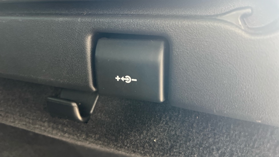 Vehicle 89