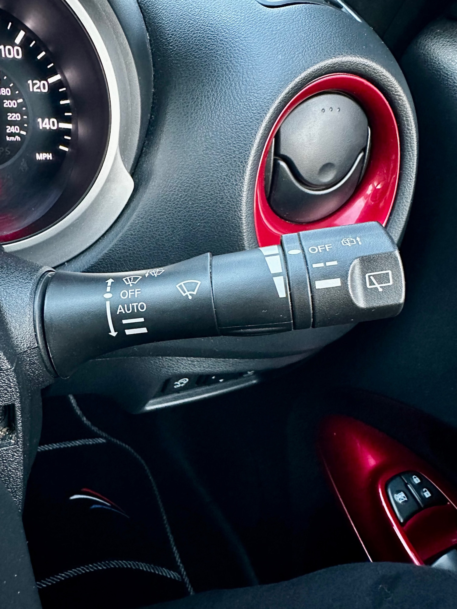 Used Nissan Juke 2015 for sale - 76738586: Photo 26