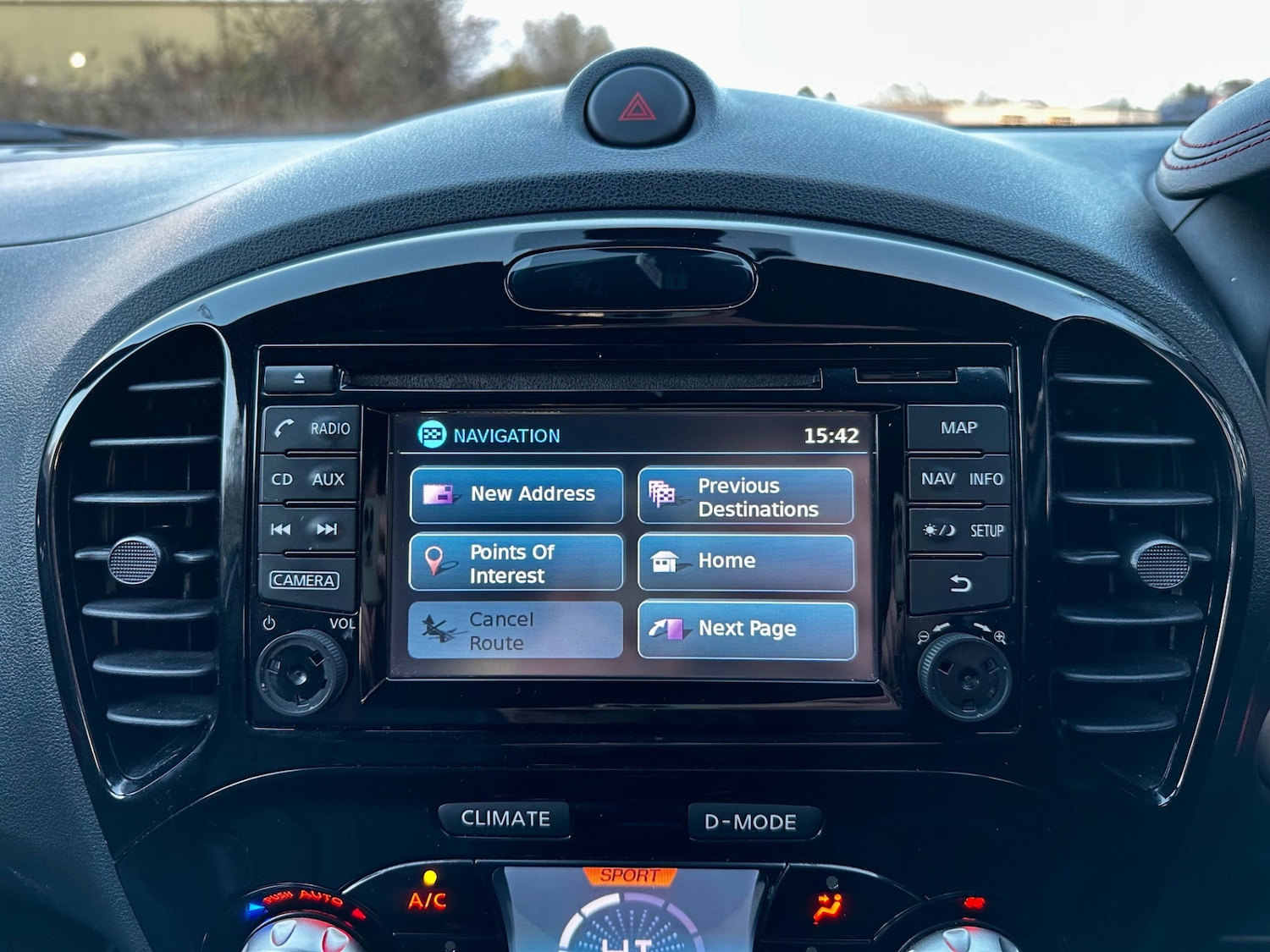 Used Nissan Juke 2015 for sale - 76738586: Photo 38