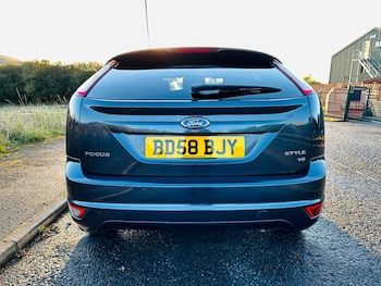 Used Ford Focus 2008 for sale - 76539230: Photo