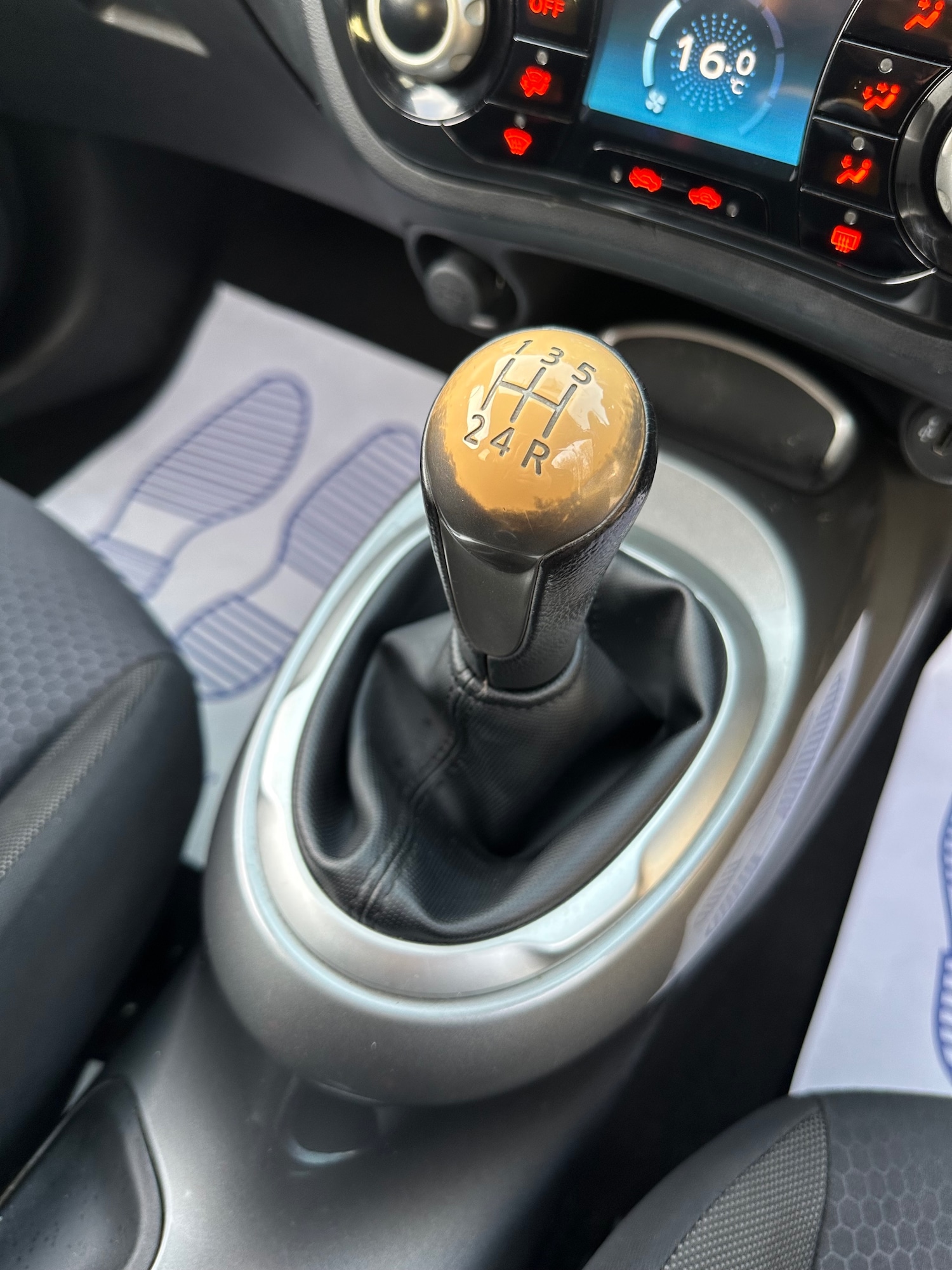 Used Nissan Juke 2012 for sale - 78128724: Photo 22