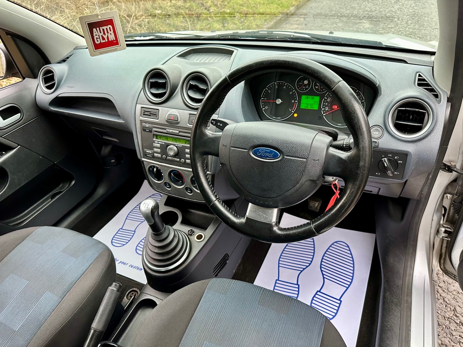 Used Ford Fiesta 2009 for sale - 77712889: Photo 17