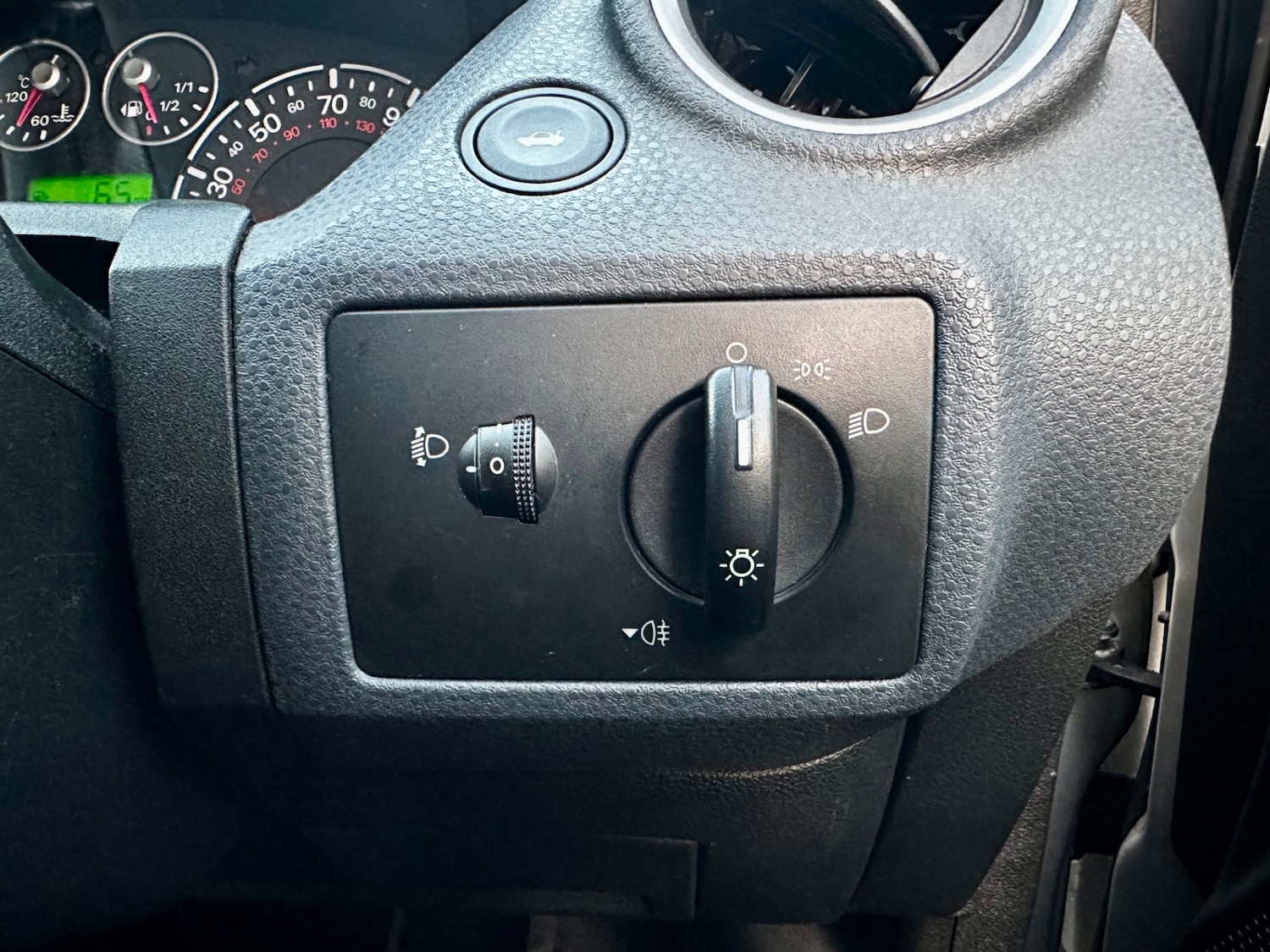 Used Ford Fiesta 2008 for sale - 77005549: Photo 24