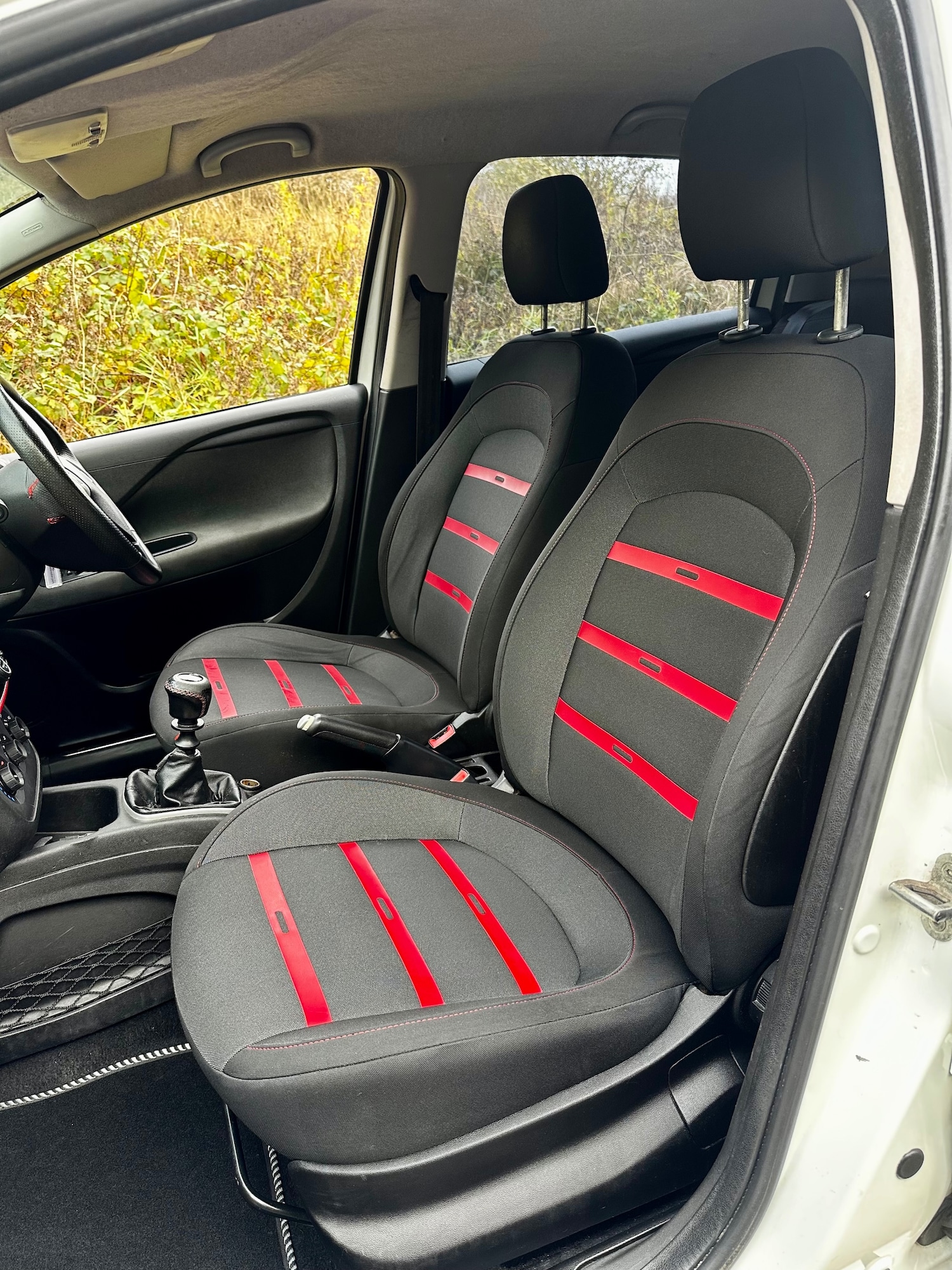 Used Fiat Punto Evo 2010 for sale - 76461892: Photo 12