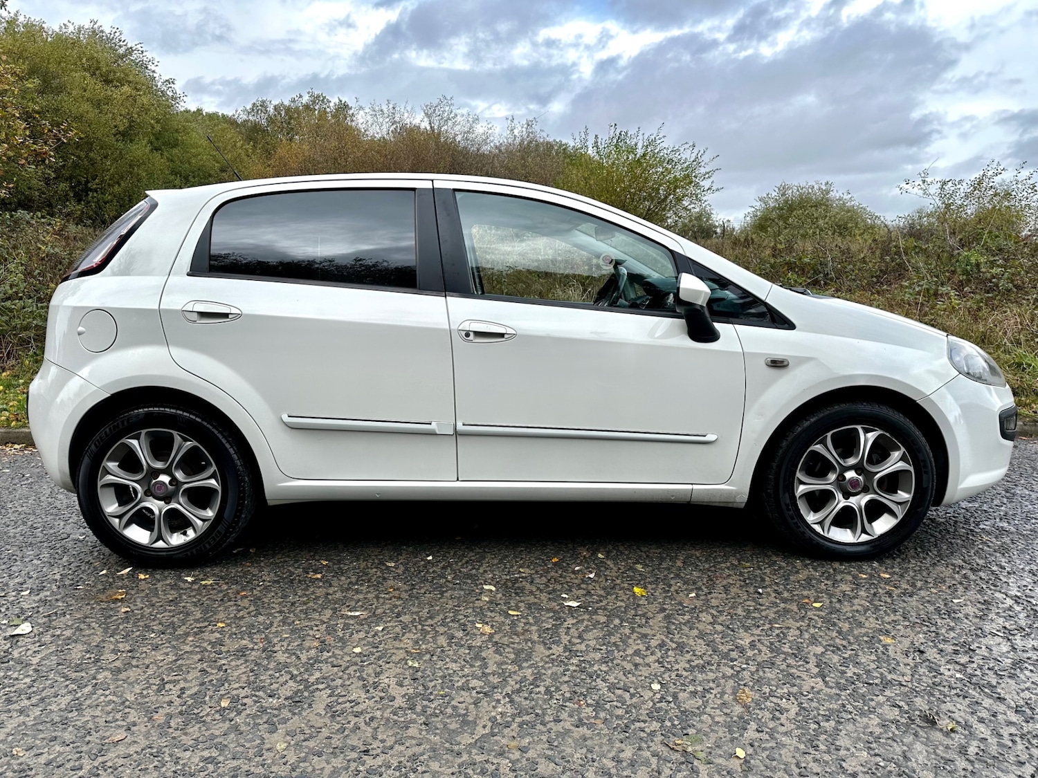 Used Fiat Punto Evo 2010 for sale - 76461892: Photo 6
