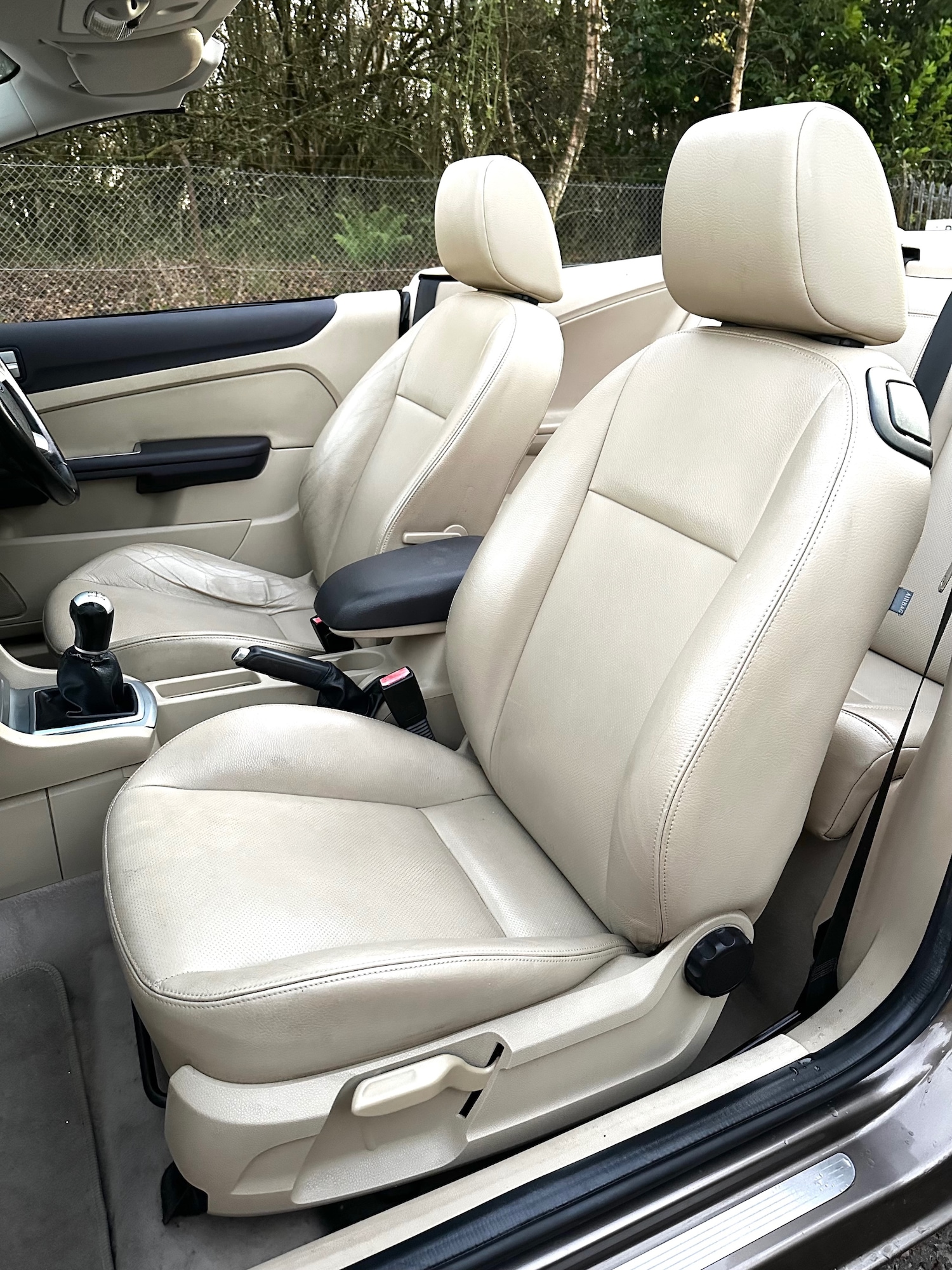 Used Ford Focus CC 2007 for sale - 76603717: Photo 21