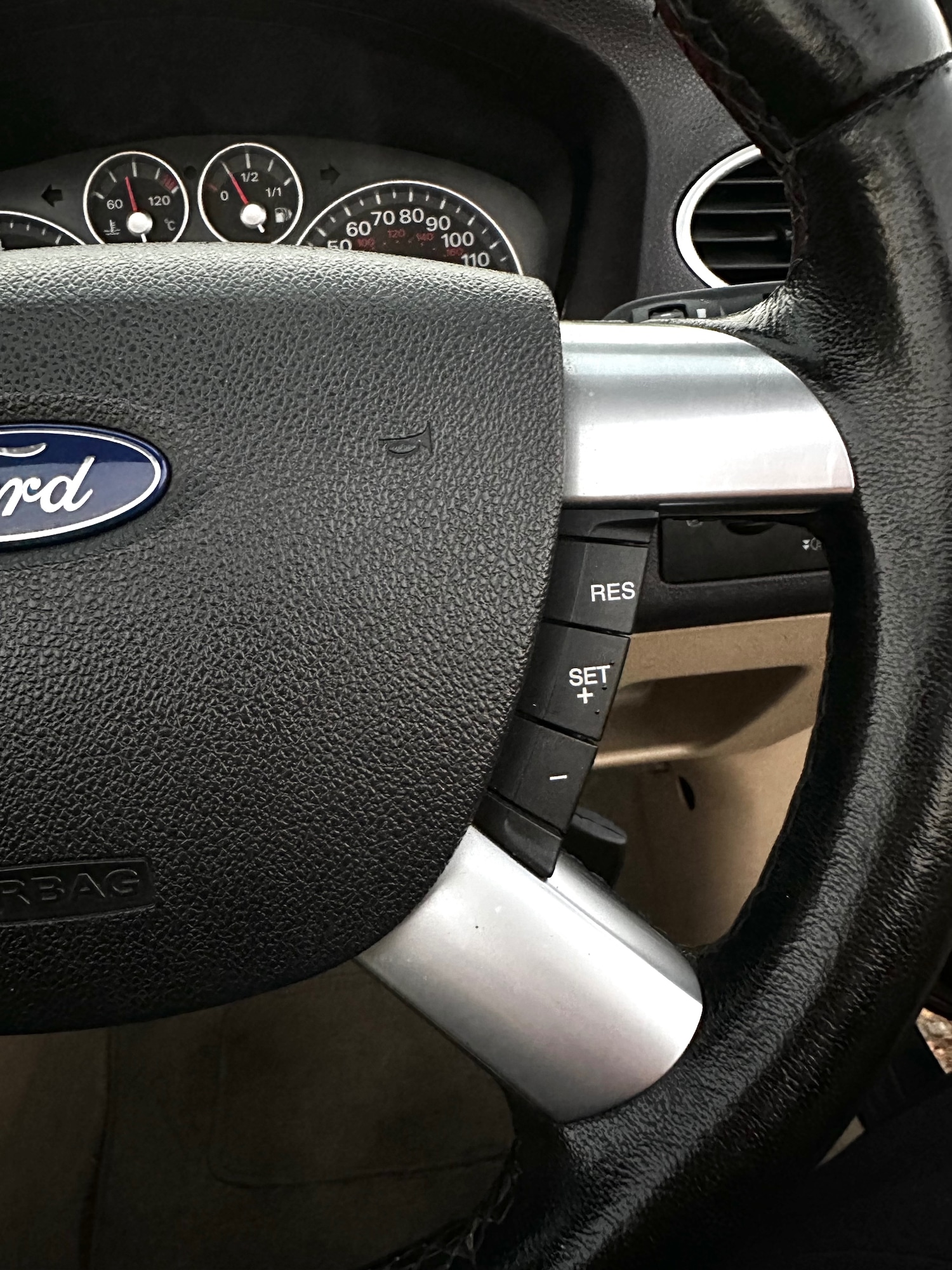 Used Ford Focus CC 2007 for sale - 76603717: Photo 26