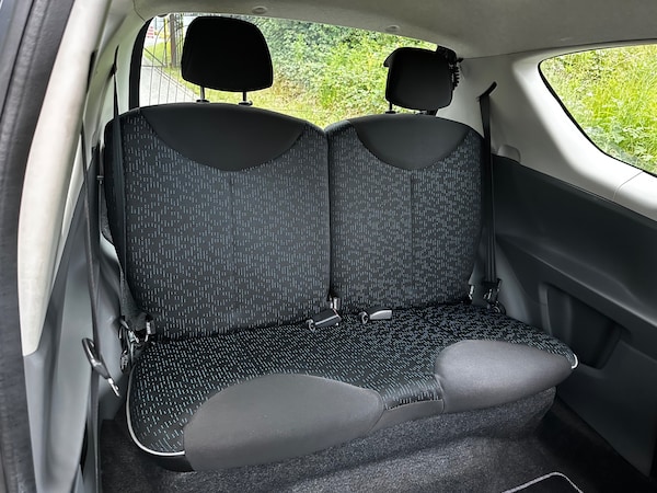 Used Peugeot 107 2010 for sale - 75639515: Photo 17