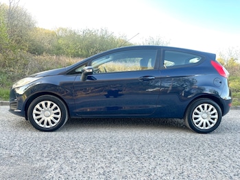 Used Ford Fiesta 2013 for sale - 78380375: Photo