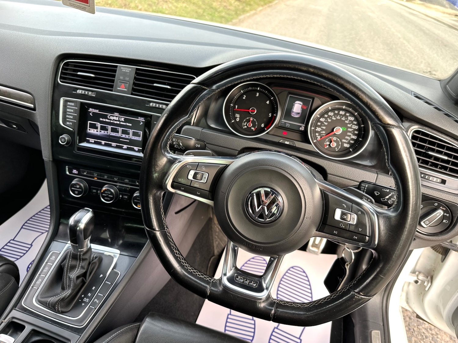 Used Volkswagen Golf 2015 for sale - 77766143: Photo 12