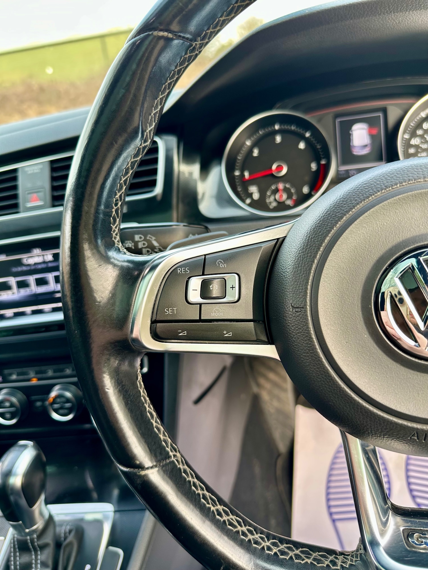 Used Volkswagen Golf 2015 for sale - 77766143: Photo 25