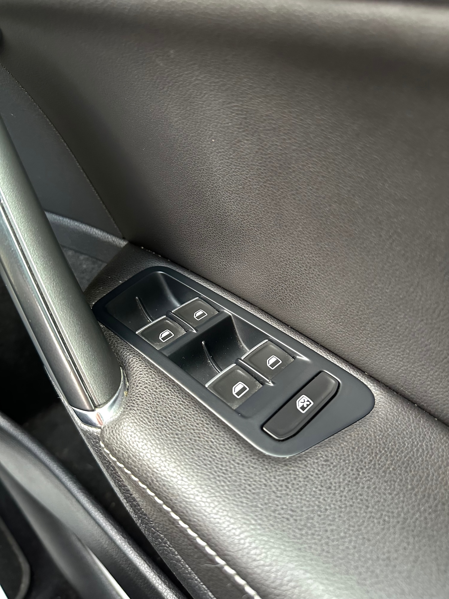 Used Volkswagen Golf 2015 for sale - 77766143: Photo 33