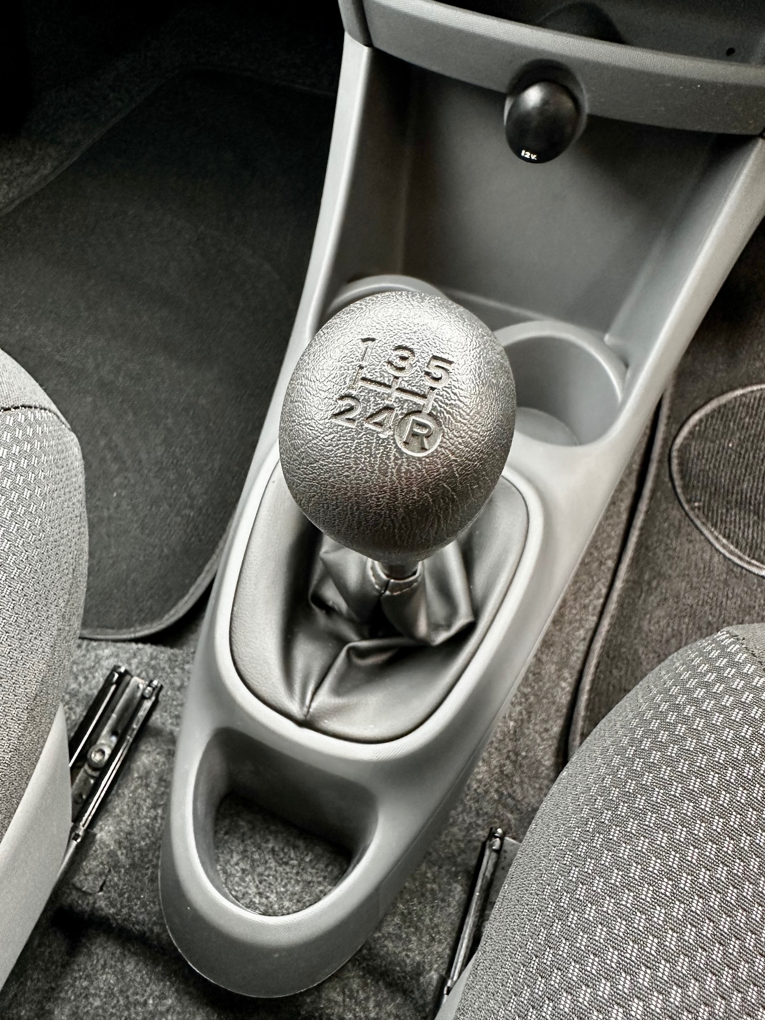 Used Toyota AYGO 2009 for sale - 76482842: Photo 21