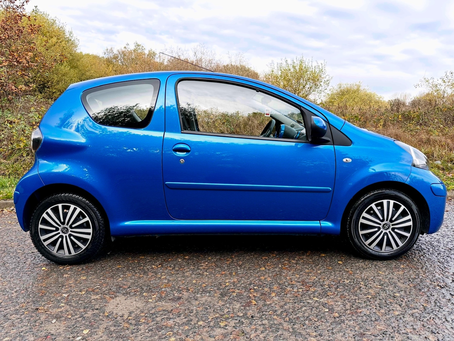 Used Toyota AYGO 2009 for sale - 76482842: Photo 6