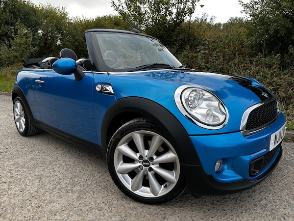 Used MINI Convertible 2011 for sale - 76226146: Photo 19