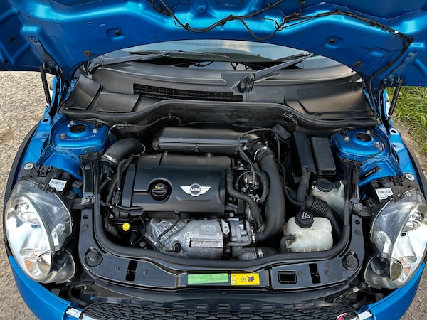 Used MINI Convertible 2011 for sale - 76226146: Photo 24