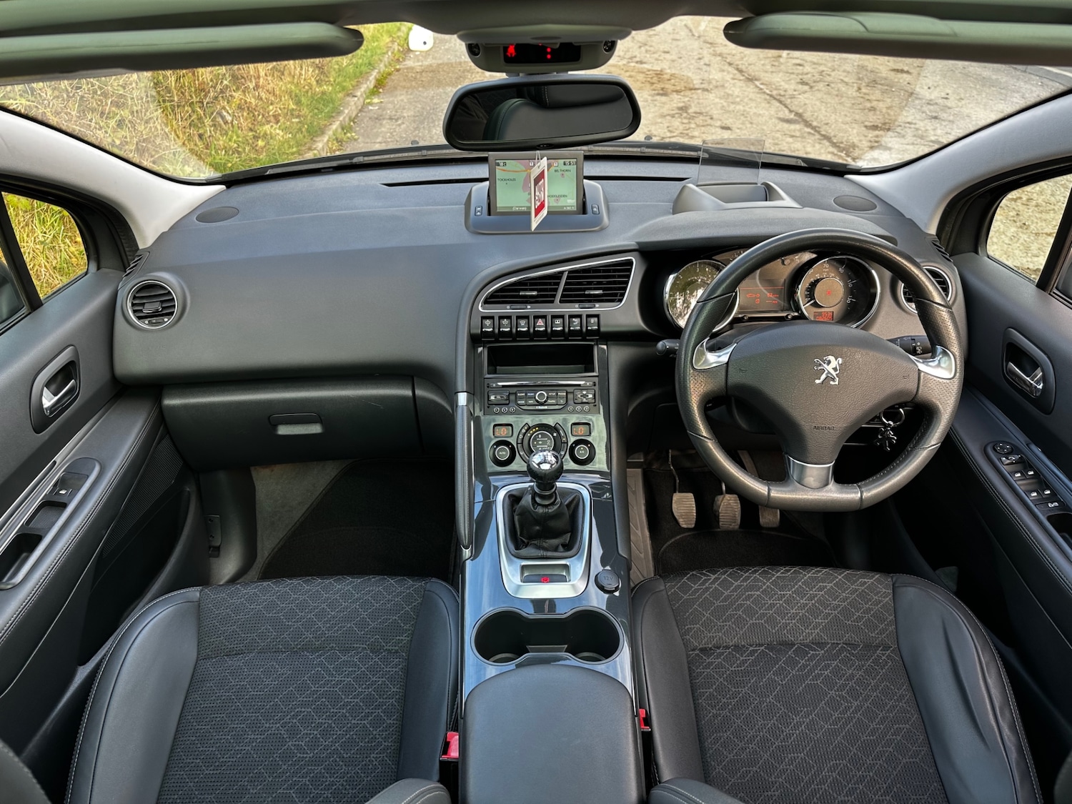 Used Peugeot 3008 2014 for sale - 76187383: Photo 11