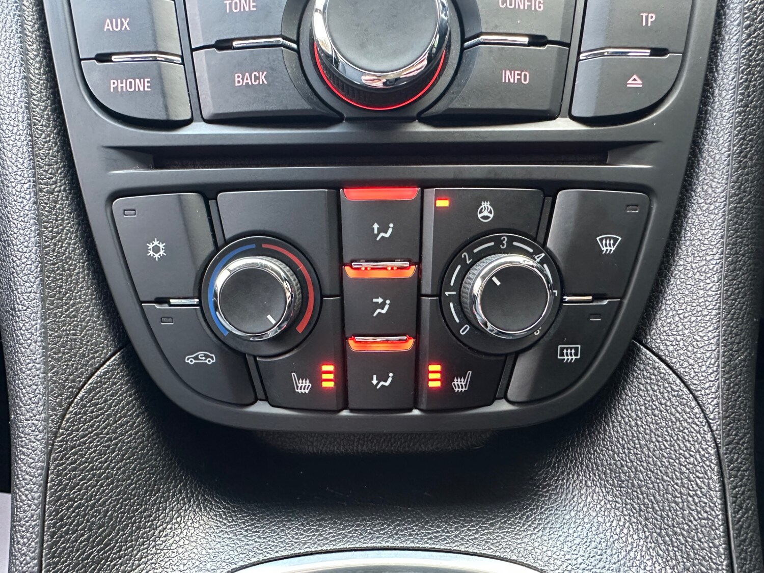 Used Vauxhall Meriva 2014 for sale - 77449495: Photo 38