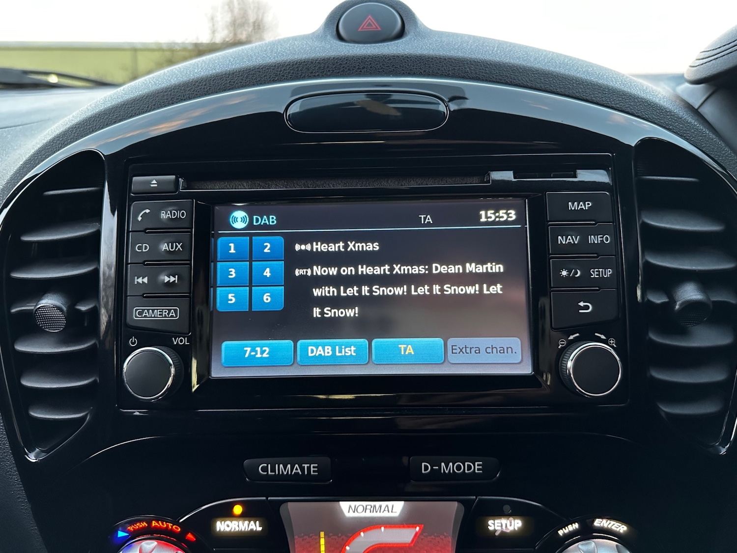 Used Nissan Juke 2014 for sale - 76946088: Photo 29