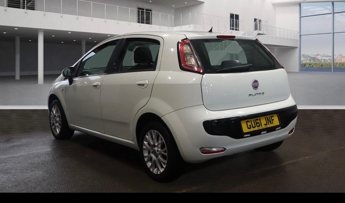 Used Fiat Punto Evo 2011 for sale - 76099497: Photo 3