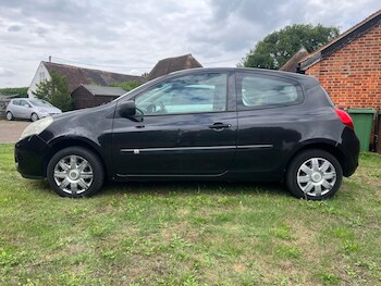 Used Renault Clio 2009 for sale - 75199160: Photo