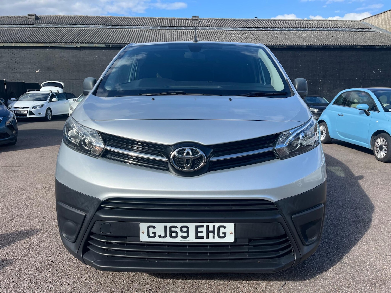 Used Toyota ProAce 2019 for sale - 76060133: Photo 2