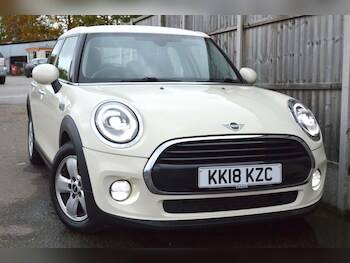 Used MINI Hatch 2018 for sale - 76560920: Photo