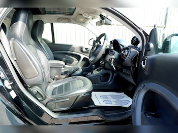 Used smart fortwo 2015 for sale - 79304067: Photo