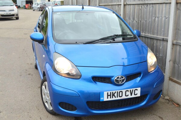 Used Toyota AYGO 2010 for sale - 76259592: Photo 19