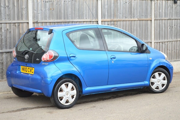 Used Toyota AYGO 2010 for sale - 76259592: Photo 20