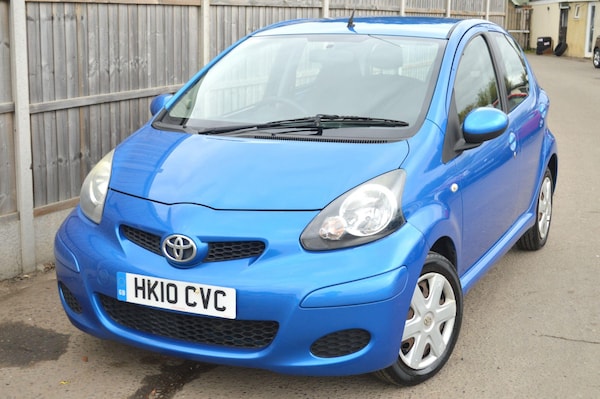 Used Toyota AYGO 2010 for sale - 76259592: Photo 3