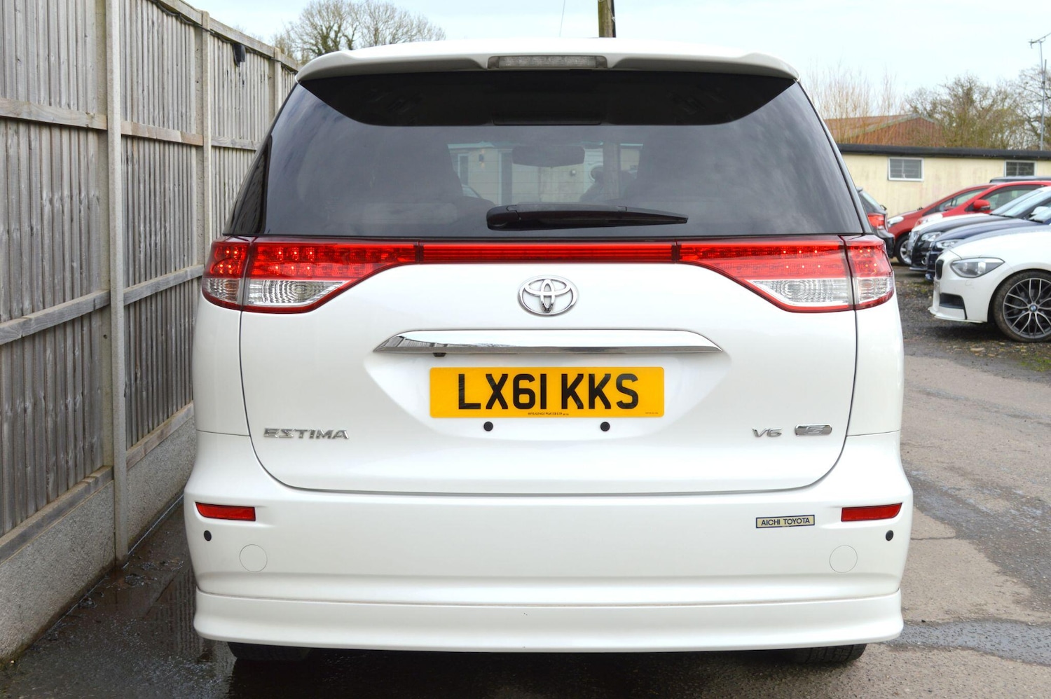 Used Toyota Estima 2026 for sale - 77633634: Photo 15