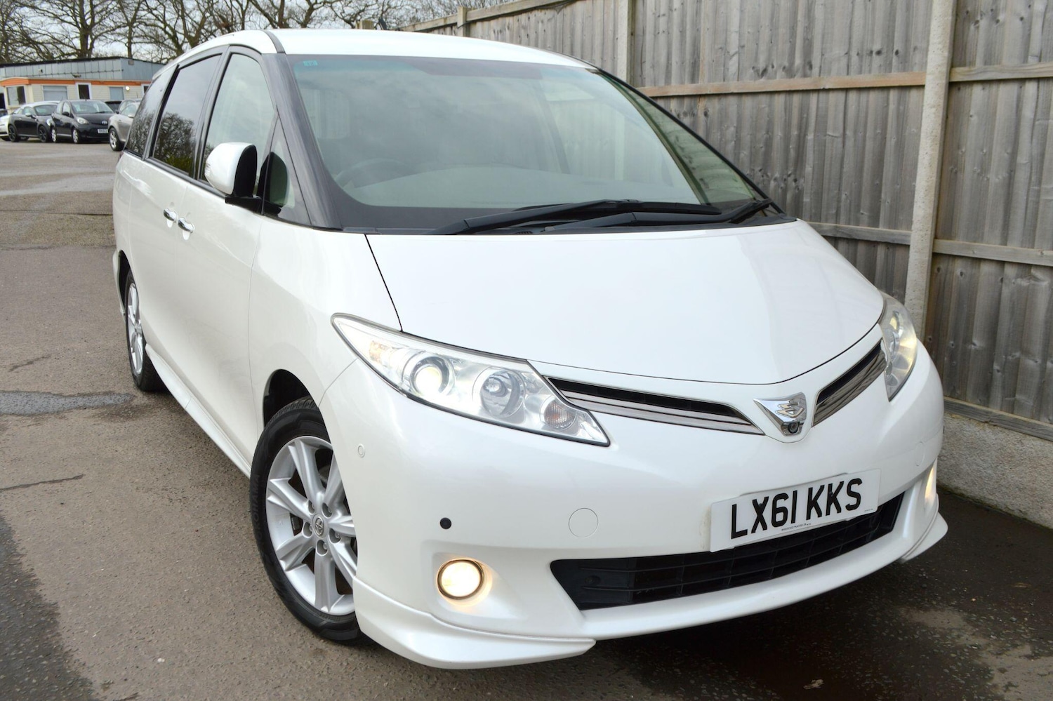 Used Toyota Estima 2026 for sale - 77633634: Photo 27