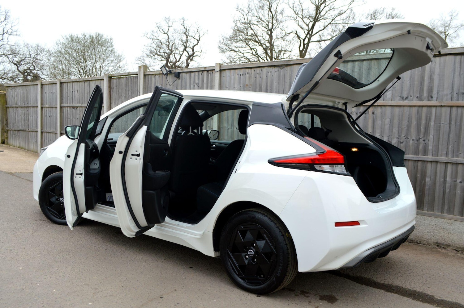 Used Nissan Leaf for sale - 78135581: Photo 14